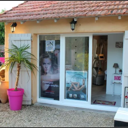 A L'oree Du Pin